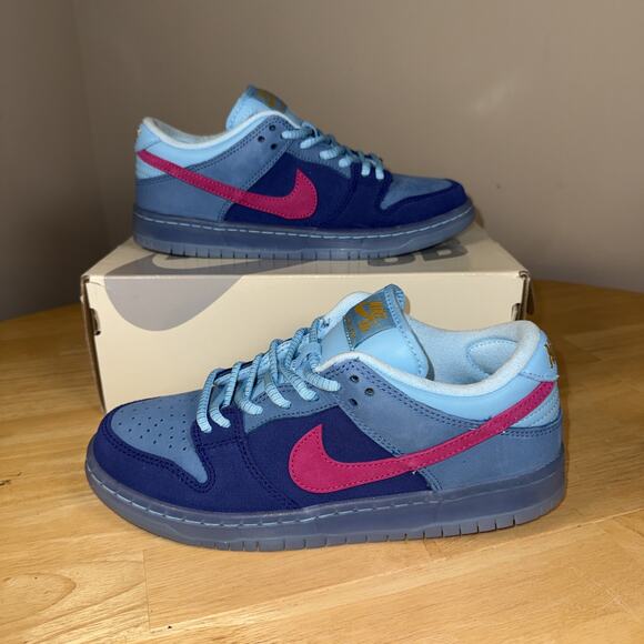 Size 6 - Nike Dunk Low SB x Run The Jewels 4/20 DO9404-400 main image 6